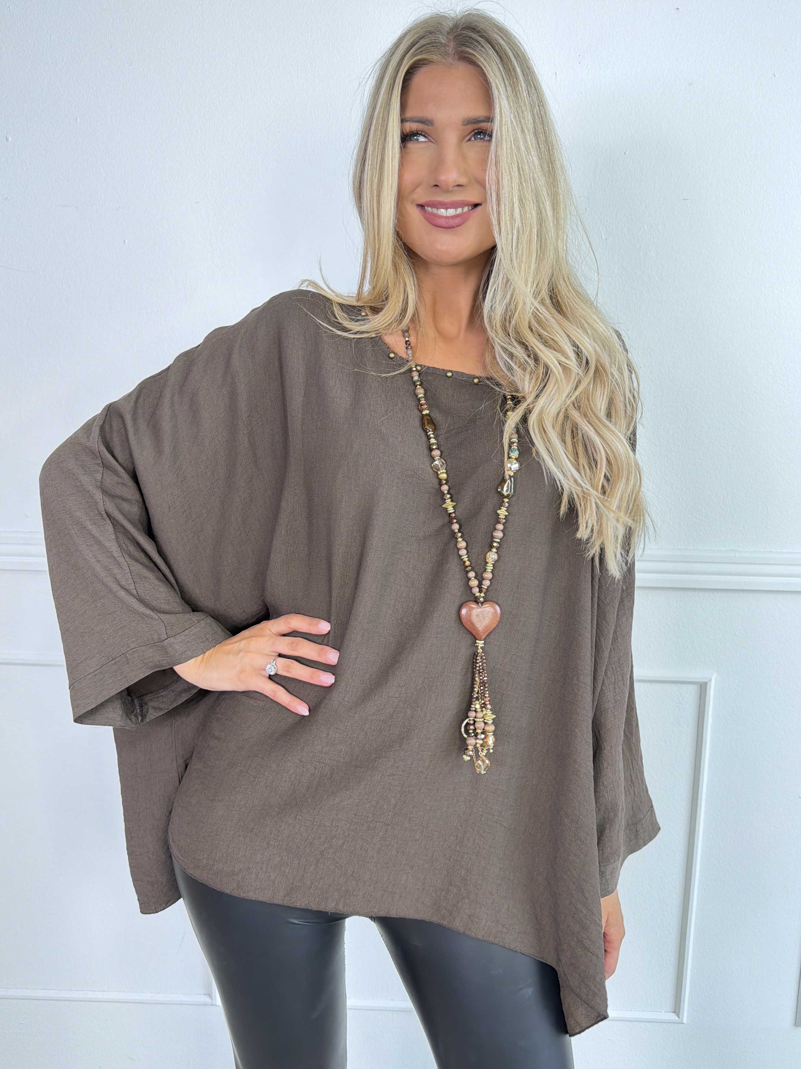 Vienna Shirt - Tunikabluse i viskose med flagermusærmer og fine nittedetaljer